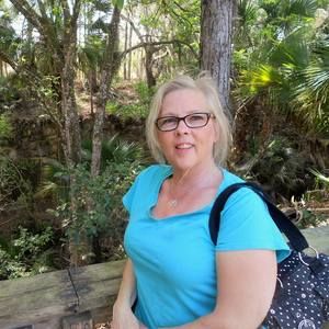 Meet your Posher, Janet